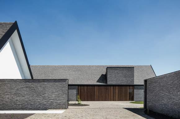 House VDP: Inspiring Modern Barn by CAAN Architecten - nowoczesna ...