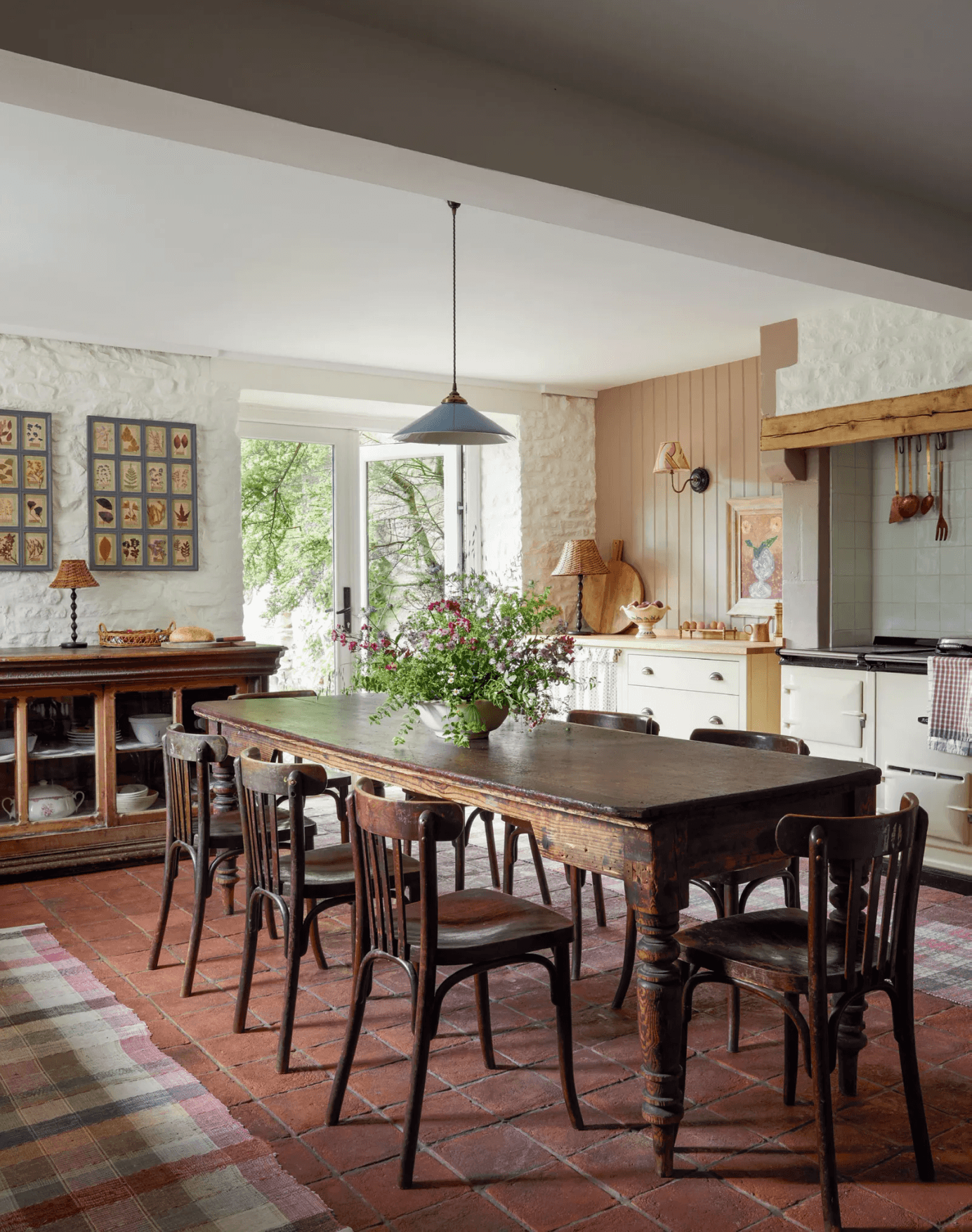 Renowacja Spichlerza w Cotswolds: Rustykalne Wnętrze w Wiejskim Stylu ...