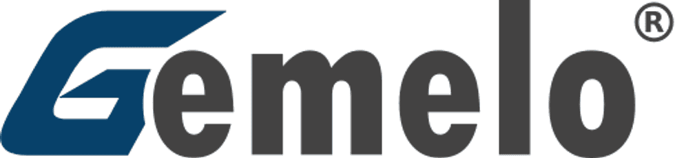 Logo przedstawia napis "Gemelo" z charakterystycznym, stylizowanym początkiem litery "G". Kolorystyka jest w odcieniach niebieskiego i czerni. Styl logo jest nowoczesny i minimalistyczny.