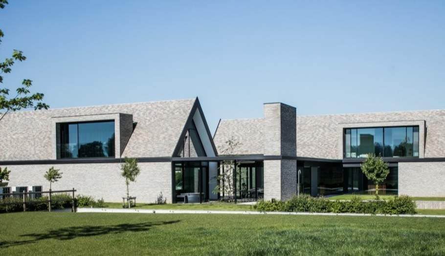 House VDP: Inspiring Modern Barn by CAAN Architecten - nowoczesna ...